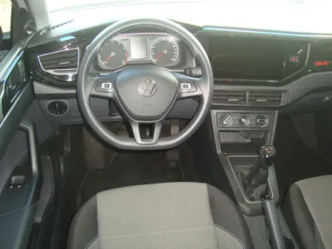 VOLKSWAGEN Polo Hatch 1.0 4P MPI TRACK ROCK IN ROCK, Foto 9