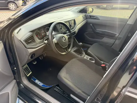 VOLKSWAGEN Polo Hatch 1.0 12V 4P MPI FLEX, Foto 9