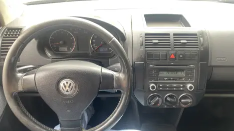 VOLKSWAGEN Polo Sedan 1.6 4P FLEX, Foto 3