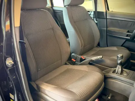 VOLKSWAGEN Polo Sedan 1.6 4P FLEX, Foto 13