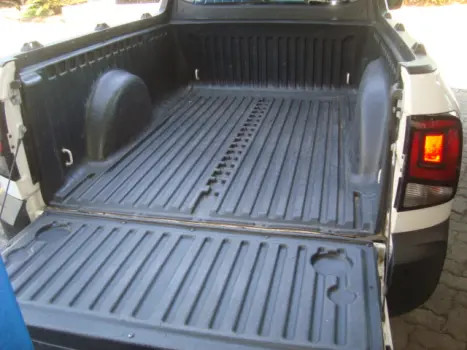 VOLKSWAGEN Saveiro 1.6 FLEX MSI ROBUST CABINE SIMPLES, Foto 3