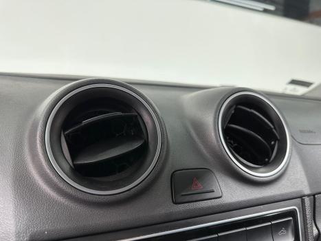 VOLKSWAGEN Saveiro 1.6 G6 HIGHLINE CABINE DUPLA FLEX, Foto 5