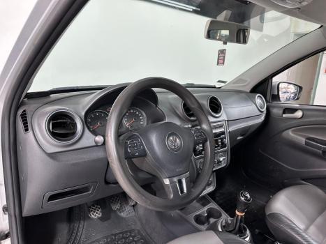 VOLKSWAGEN Saveiro 1.6 G6 HIGHLINE CABINE DUPLA FLEX, Foto 8