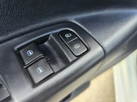 VOLKSWAGEN Saveiro 1.6 FLEX MSI ROBUST CABINE SIMPLES, Foto 8