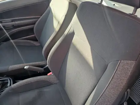 VOLKSWAGEN Saveiro 1.6 16V FLEX MSI ROBUST CABINE DUPLA, Foto 8