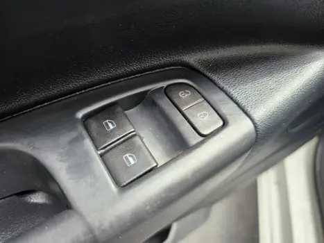 VOLKSWAGEN Saveiro 1.6 G6 ROBUST FLEX, Foto 10