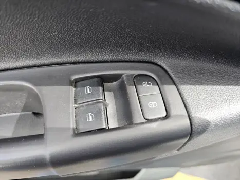 VOLKSWAGEN Saveiro 1.6 G6 ROBUST FLEX, Foto 10