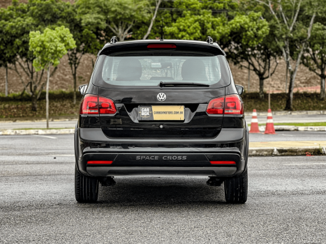 VOLKSWAGEN Space Cross 1.6 4P FLEX, Foto 4