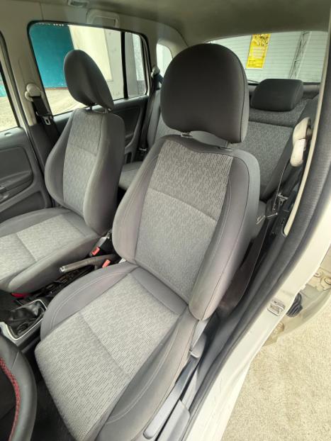 VOLKSWAGEN Space Fox 1.6 4P FLEX I-TREND, Foto 8