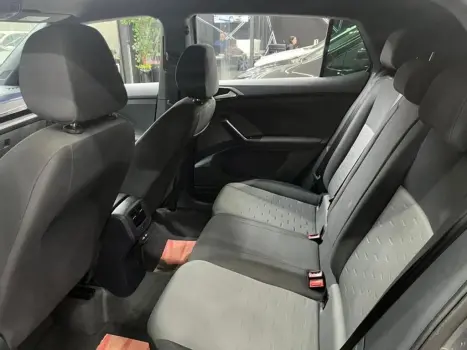 VOLKSWAGEN T-Cross 1.0 4P 200 TSI FLEX COMFORTLINE AUTOM�TICO, Foto 8