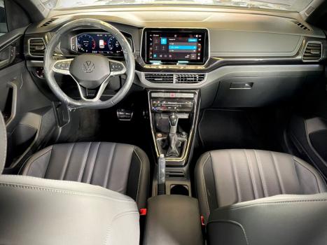 VOLKSWAGEN T-Cross 1.4 4P 250 TSI FLEX HIGHLINE AUTOMTICO, Foto 13