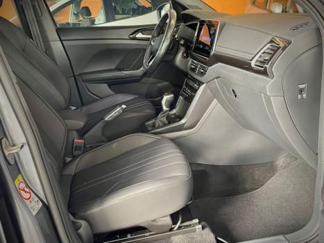 VOLKSWAGEN T-Cross 1.4 4P 250 TSI FLEX HIGHLINE AUTOMTICO, Foto 16