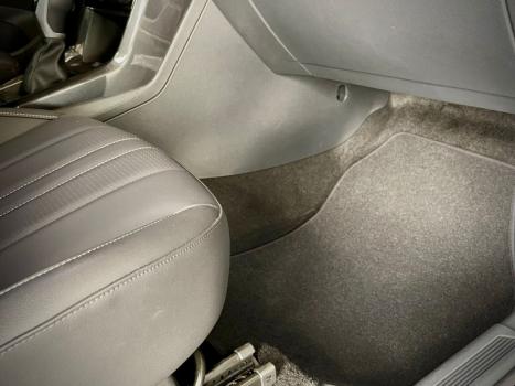 VOLKSWAGEN T-Cross 1.4 4P 250 TSI FLEX HIGHLINE AUTOMTICO, Foto 17