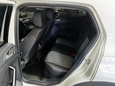 VOLKSWAGEN T-Cross 1.0 4P 200 TSI FLEX COMFORTLINE AUTOMÁTICO, Foto 10 VOLKSWAGEN T-Cross 1.0 4P 200 TSI FLEX COMFORTLINE AUTOMÁTICO, Foto 10
