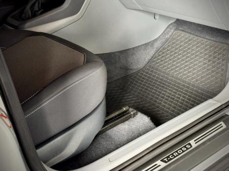 VOLKSWAGEN T-Cross 1.0 4P 200 TSI FLEX SENSE AUTOMTICO, Foto 16