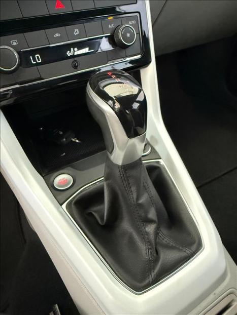 VOLKSWAGEN T-Cross 1.4 4P 250 TSI FLEX HIGHLINE AUTOM�TICO, Foto 13