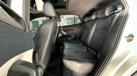 VOLKSWAGEN T-Cross 1.4 4P 250 TSI FLEX HIGHLINE AUTOM�TICO, Foto 32
