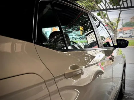 VOLKSWAGEN T-Cross 1.0 4P 200 TSI FLEX AUTOM�TICO, Foto 8