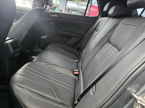 VOLKSWAGEN T-Cross 1.4 4P 250 TSI FLEX HIGHLINE AUTOM�TICO, Foto 12