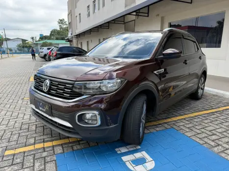 VOLKSWAGEN T-Cross 1.4 4P 250 TSI FLEX HIGHLINE AUTOM�TICO, Foto 4