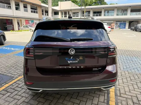 VOLKSWAGEN T-Cross 1.4 4P 250 TSI FLEX HIGHLINE AUTOM�TICO, Foto 6