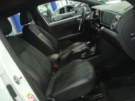 VOLKSWAGEN T-Cross 1.4 4P 250 TSI FLEX HIGHLINE AUTOM�TICO, Foto 4