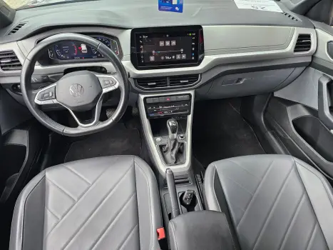 VOLKSWAGEN T-Cross 1.0 4P 200 TSI FLEX COMFORTLINE AUTOM�TICO, Foto 11