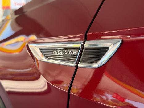 VOLKSWAGEN T-Cross 1.4 4P 250 TSI FLEX HIGHLINE AUTOM�TICO, Foto 4