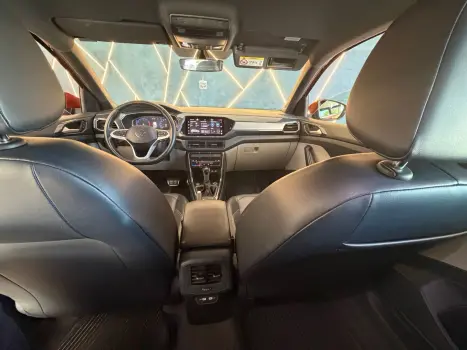 VOLKSWAGEN T-Cross 1.4 4P 250 TSI FLEX HIGHLINE AUTOM�TICO, Foto 22