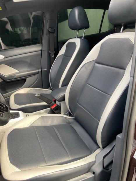 VOLKSWAGEN T-Cross 1.4 4P 250 TSI FLEX HIGHLINE AUTOM�TICO, Foto 9