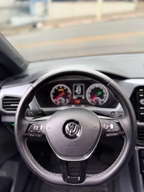 VOLKSWAGEN T-Cross 1.0 4P 200 TSI FLEX COMFORTLINE AUTOM�TICO, Foto 13