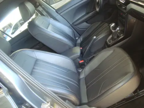 VOLKSWAGEN T-Cross 1.4 4P 250 TSI FLEX HIGHLINE AUTOM�TICO, Foto 6