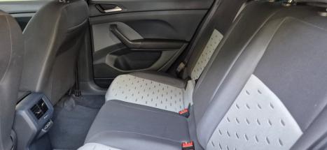 VOLKSWAGEN T-Cross 1.0 4P 200 TSI FLEX COMFORTLINE AUTOM�TICO, Foto 9