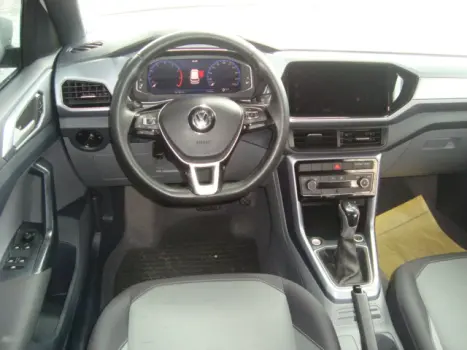 VOLKSWAGEN T-Cross 1.0 4P 200 TSI FLEX COMFORTLINE AUTOM�TICO, Foto 9