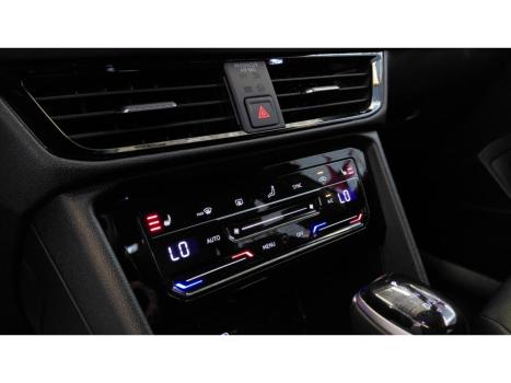 VOLKSWAGEN Taos 1.4 16V 4P FLEX 250 TSI HIGHLINE AUTOM�TICO, Foto 15