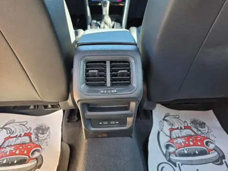 VOLKSWAGEN Taos 1.4 16V 4P FLEX 250 TSI HIGHLINE AUTOM�TICO, Foto 16