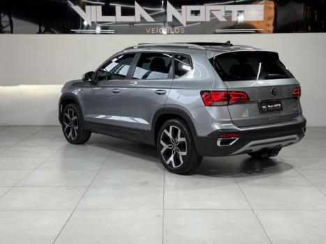 VOLKSWAGEN Taos 1.4 16V 4P FLEX 250 TSI COMFORTLINE AUTOM�TICO, Foto 4