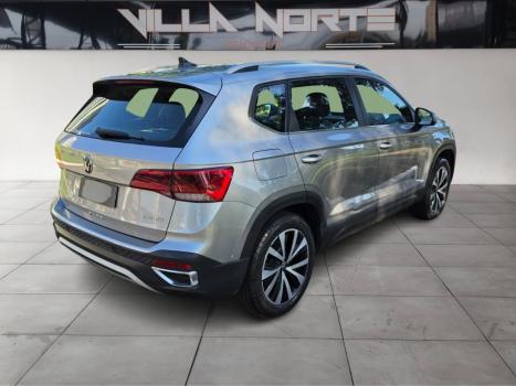 VOLKSWAGEN Taos 1.4 16V 4P FLEX 250 TSI HIGHLINE AUTOM�TICO, Foto 4