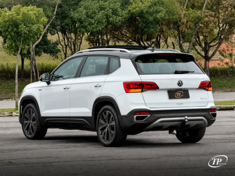 VOLKSWAGEN Taos 1.4 16V 4P FLEX 250 TSI HIGHLINE AUTOMÁTICO, Foto 4