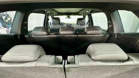 VOLKSWAGEN Tiguan 2.0 350 TSI TOTAL FLEX ALLSPACE R-LINE 4-MOTION TURBO AUTOM�TICO DSG, Foto 17