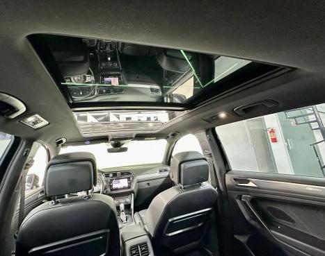 VOLKSWAGEN Tiguan 2.0 350 TSI TOTAL FLEX ALLSPACE R-LINE 4-MOTION TURBO AUTOM�TICO DSG, Foto 25
