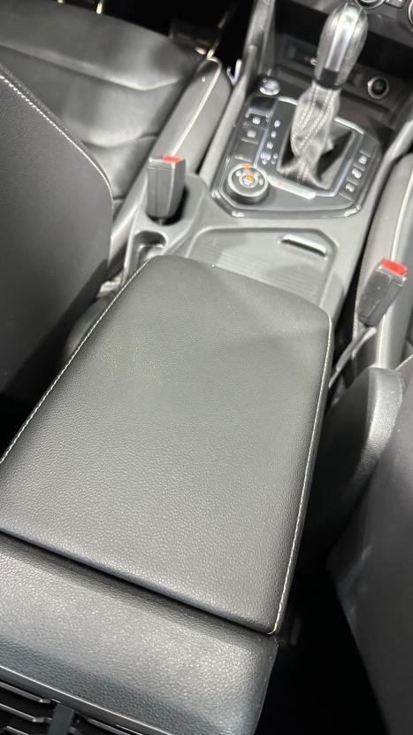 VOLKSWAGEN Tiguan 2.0 350 TSI TOTAL FLEX ALLSPACE R-LINE 4-MOTION TURBO AUTOM�TICO DSG, Foto 39