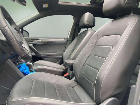 VOLKSWAGEN Tiguan 2.0 16V 4P TSI 300 TURBO R-LINE AUTOM�TICO, Foto 6