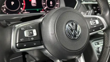 VOLKSWAGEN Tiguan 2.0 350 TSI TOTAL FLEX ALLSPACE R-LINE 4-MOTION TURBO AUTOM�TICO DSG, Foto 9