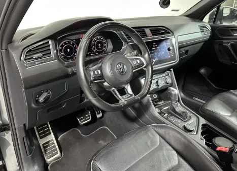 VOLKSWAGEN Tiguan 2.0 350 TSI TOTAL FLEX ALLSPACE R-LINE 4-MOTION TURBO AUTOM�TICO DSG, Foto 17