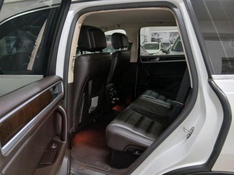 VOLKSWAGEN Touareg 4.2 32V V8 4P FSI 4X4 AUTOM�TICO, Foto 10