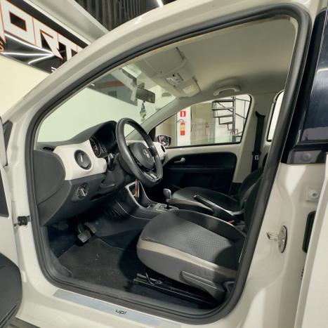 VOLKSWAGEN UP 1.0 12V 4P FLEX HIGH I-MOTION AUTOMATIZADO, Foto 11