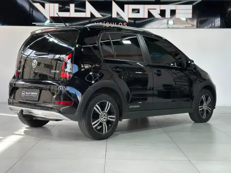 VOLKSWAGEN UP 1.0 4P FLEX 170 TSI XTREME, Foto 7