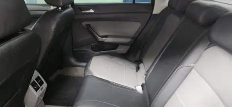 VOLKSWAGEN Virtus 1.0 4P 200 TSI FLEX HIGHLINE AUTOM�TICO, Foto 7