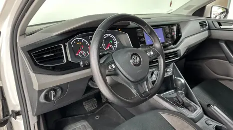 VOLKSWAGEN Virtus 1.0 4P 170 TSI AUTOM�TICO, Foto 15